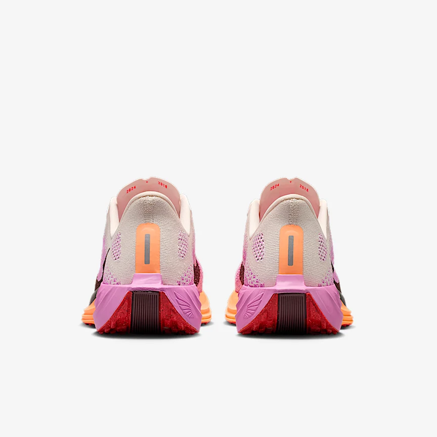 NIKE ペガサス プラス — ウィメンズ ロード ランニングシューズ - Image 6