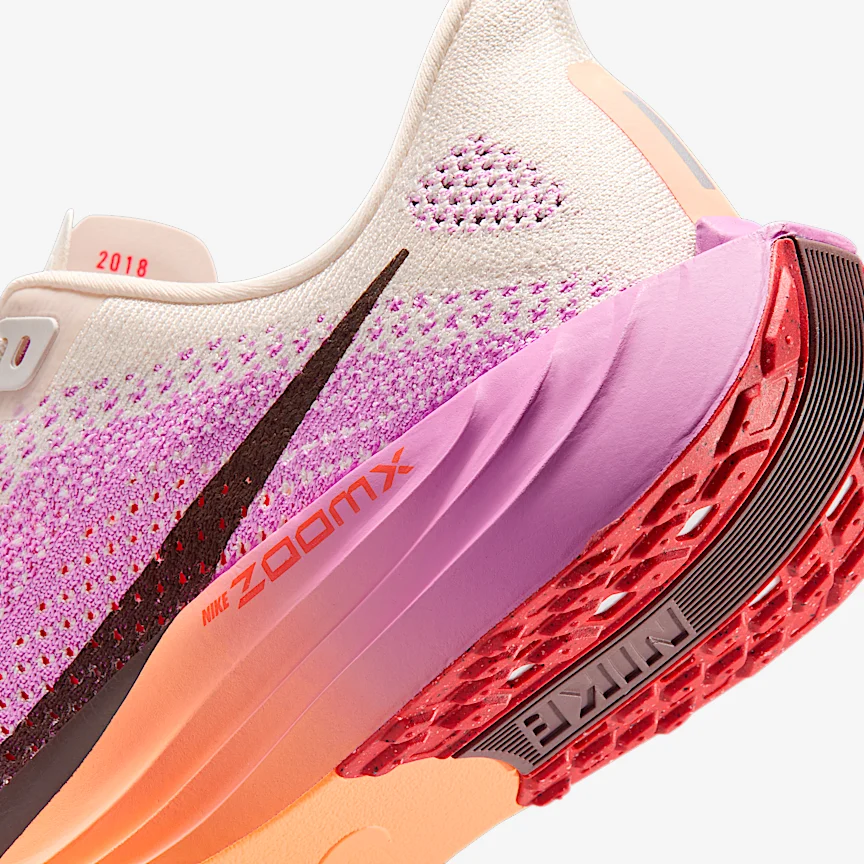 NIKE ペガサス プラス — ウィメンズ ロード ランニングシューズ - Image 8