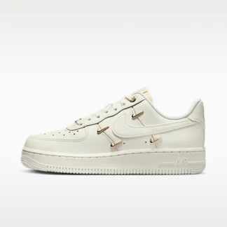 NIKE エア フォース 1 ’07 LX — ウィメンズシューズ