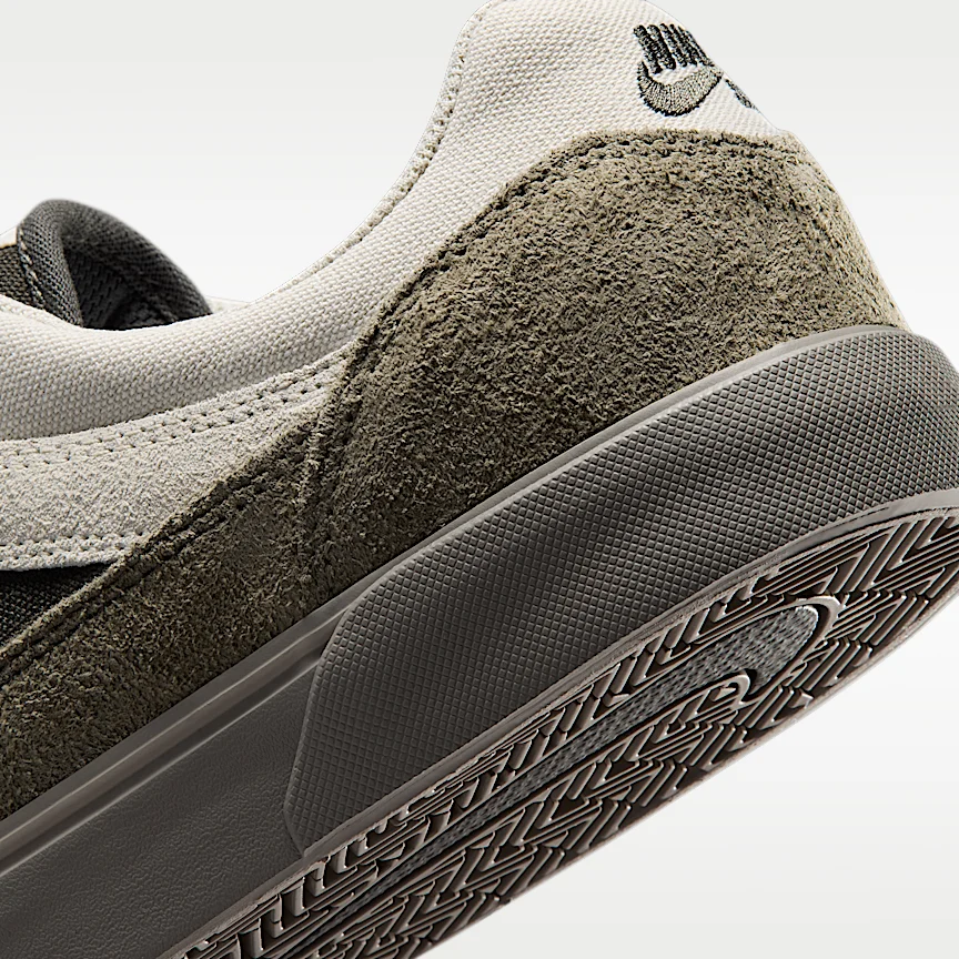 NIKE SB MaLow — Skateboarding Shoes - Image 8