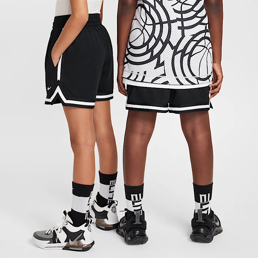 NIKE DNA — ジュニア 13cm バスケットボールショートパンツ - Image 2