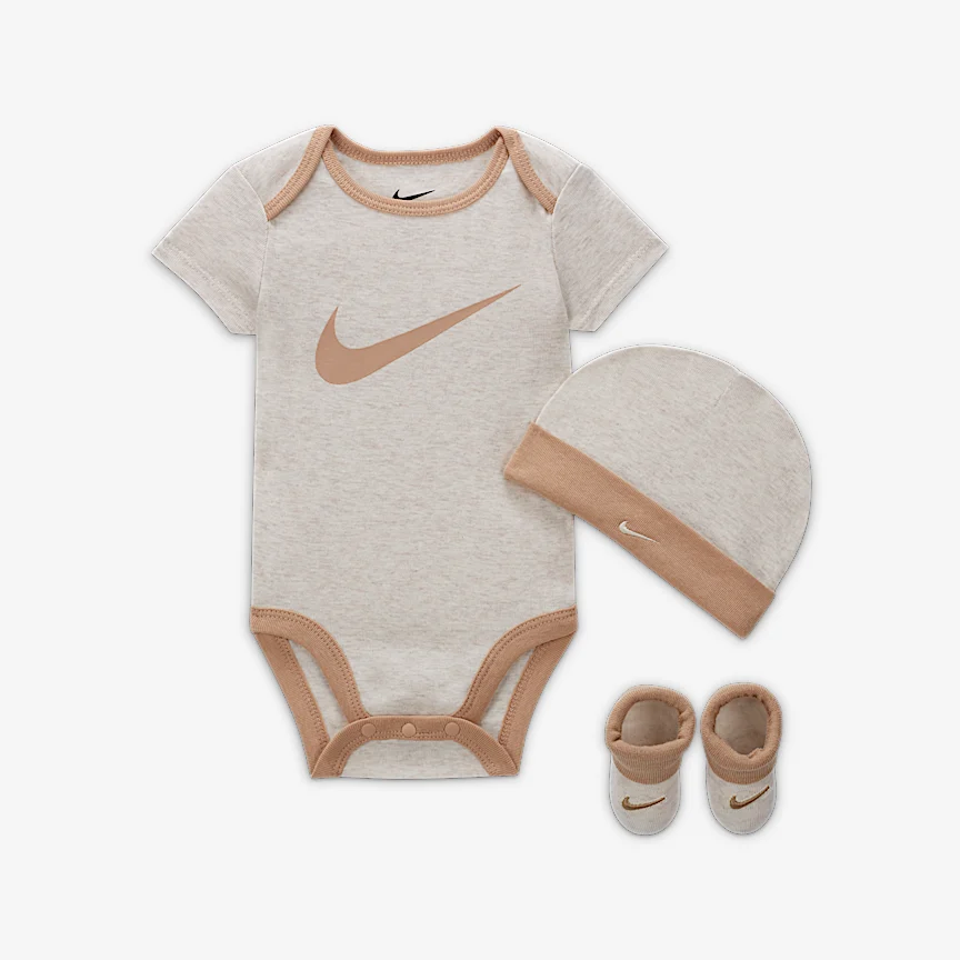 NIKE Nike — ベビー スウッシュ スリーピース ボックス セット