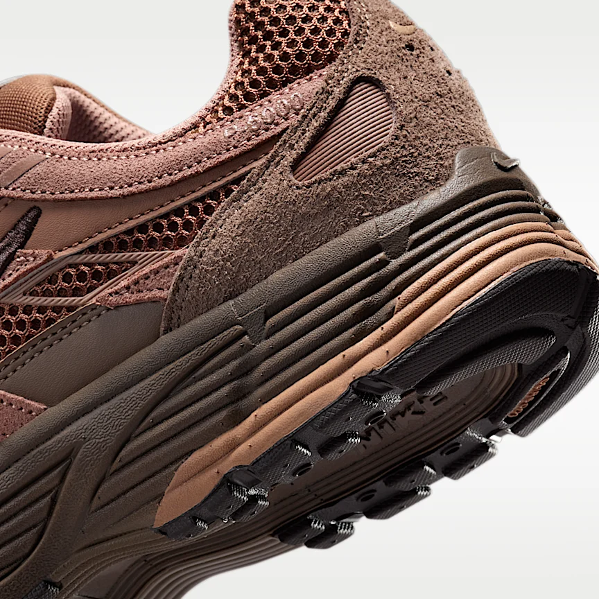 NIKE P-6000 スエード — メンズシューズ - Image 8