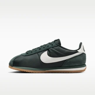 NIKE コルテッツ テキスタイル — メンズシューズ