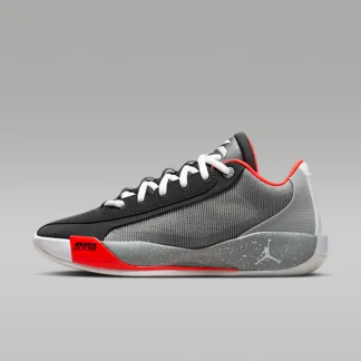 NIKE ルカ .77 PF — バスケットボールシューズ