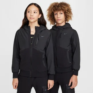 NIKE Sportswear Shiti Yutiriti Easy On — Junior Therma-FIT Winta Rise Do Jacket