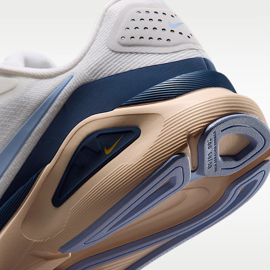 NIKE Structure 26 — Women's Road Running Shoes - Image 8