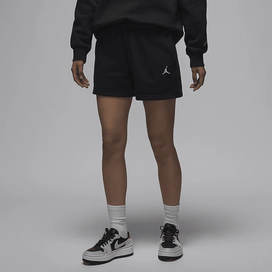 NIKE ジョーダン ブルックリン フリース — ウィメンズショートパンツ