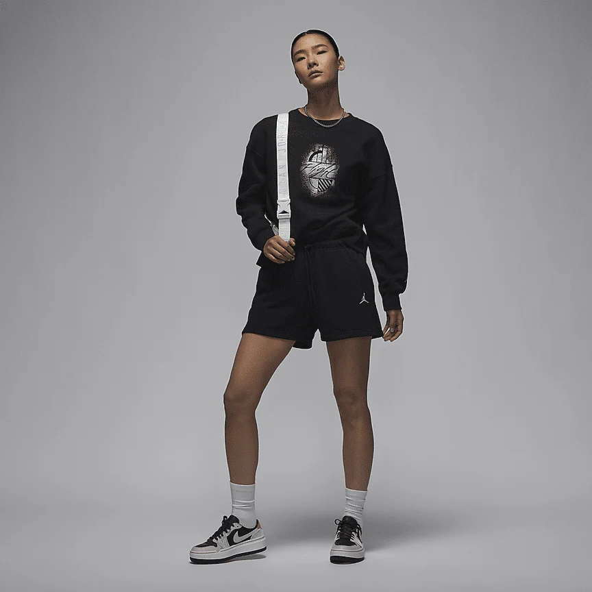 NIKE ジョーダン ブルックリン フリース — ウィメンズショートパンツ - Image 6