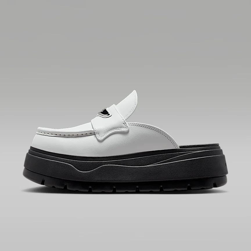NIKE Air Jordan Mule — Women's Shoes