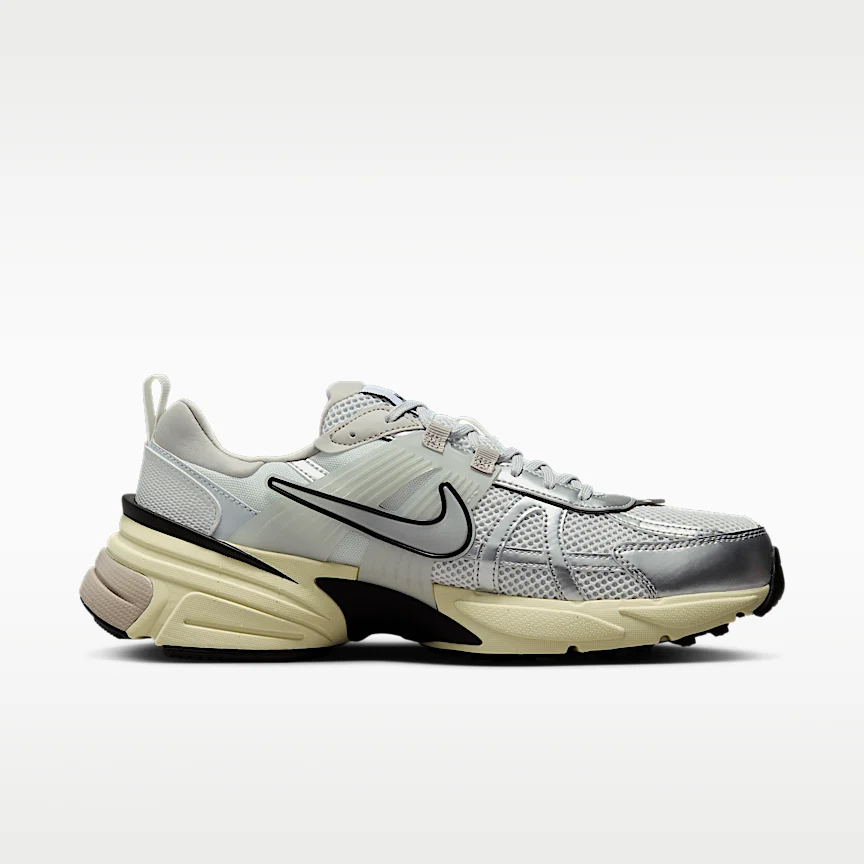 NIKE V2K ラン — メンズシューズ - Image 4
