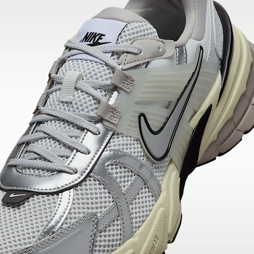 NIKE V2K ラン — メンズシューズ - Image 8