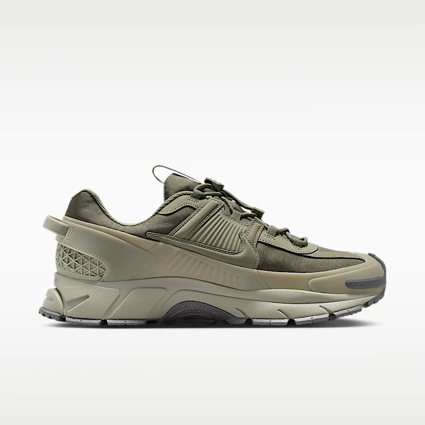 NIKE ズーム ボメロ ローム — メンズシューズ - Image 3