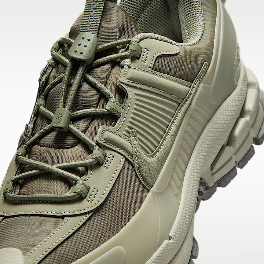 NIKE ズーム ボメロ ローム — メンズシューズ - Image 7