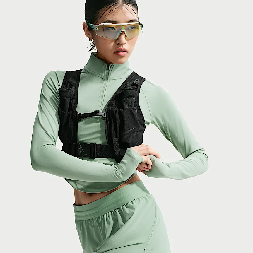 NIKE スウィフト — ウィメンズ Dri-FIT ミッドライズ 2イン1 ランニングショートパンツ - Image 4