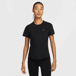 NIKE スウィフト — ウィメンズ Dri-FIT ショートスリーブ ランニングトップ