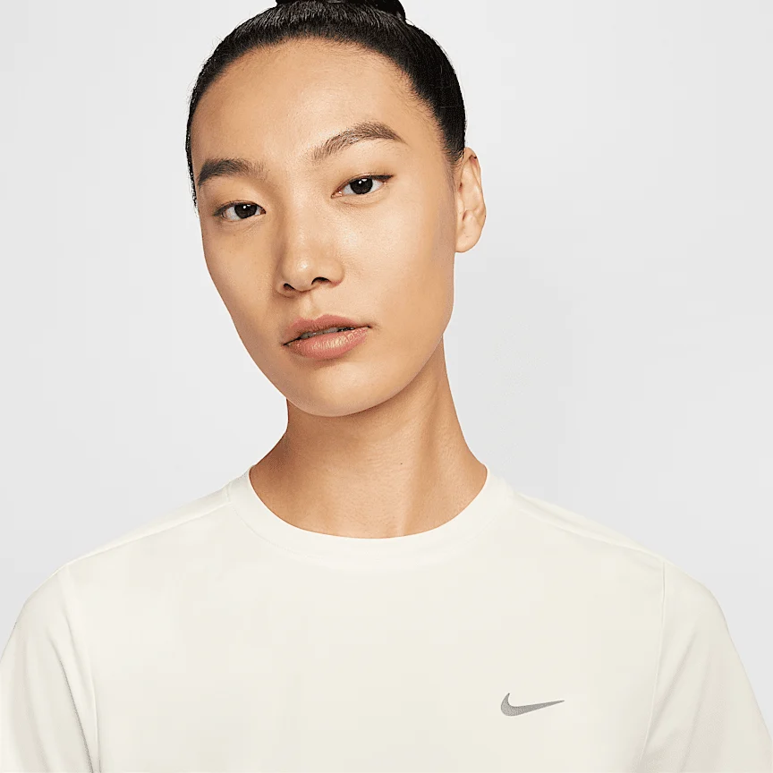 NIKE スウィフト — ウィメンズ Dri-FIT ショートスリーブ ランニングトップ - Image 3