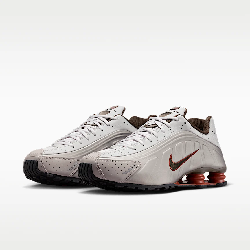 NIKE ショックス R4 — メンズシューズ - Image 5