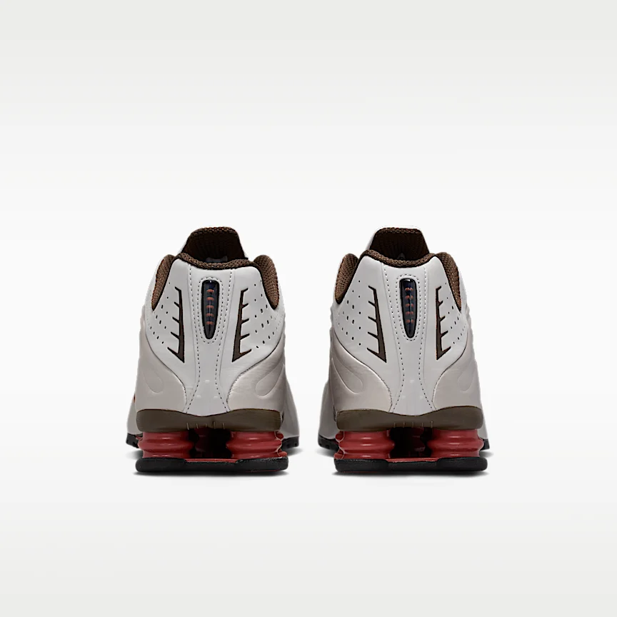 NIKE ショックス R4 — メンズシューズ - Image 6