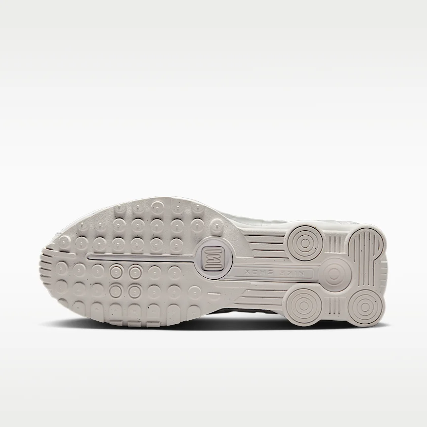NIKE Shox R4 — Men's Shoes - Image 2