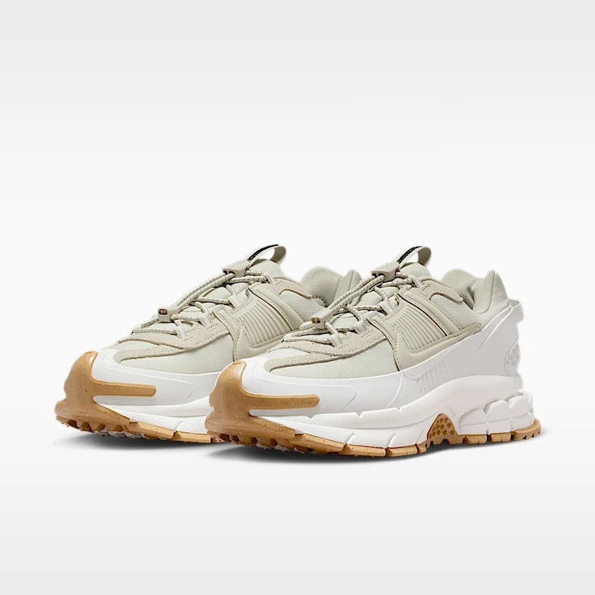 NIKE Zoom Vomero Roam — Women's Winterized Shoes - Image 5