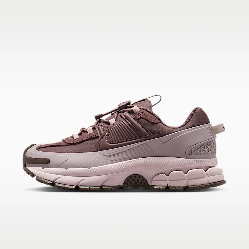 NIKE Zoom Vomero Roam — Women's Winterized Shoes