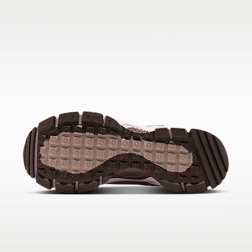 NIKE Zoom Vomero Roam — Women's Winterized Shoes - Image 2