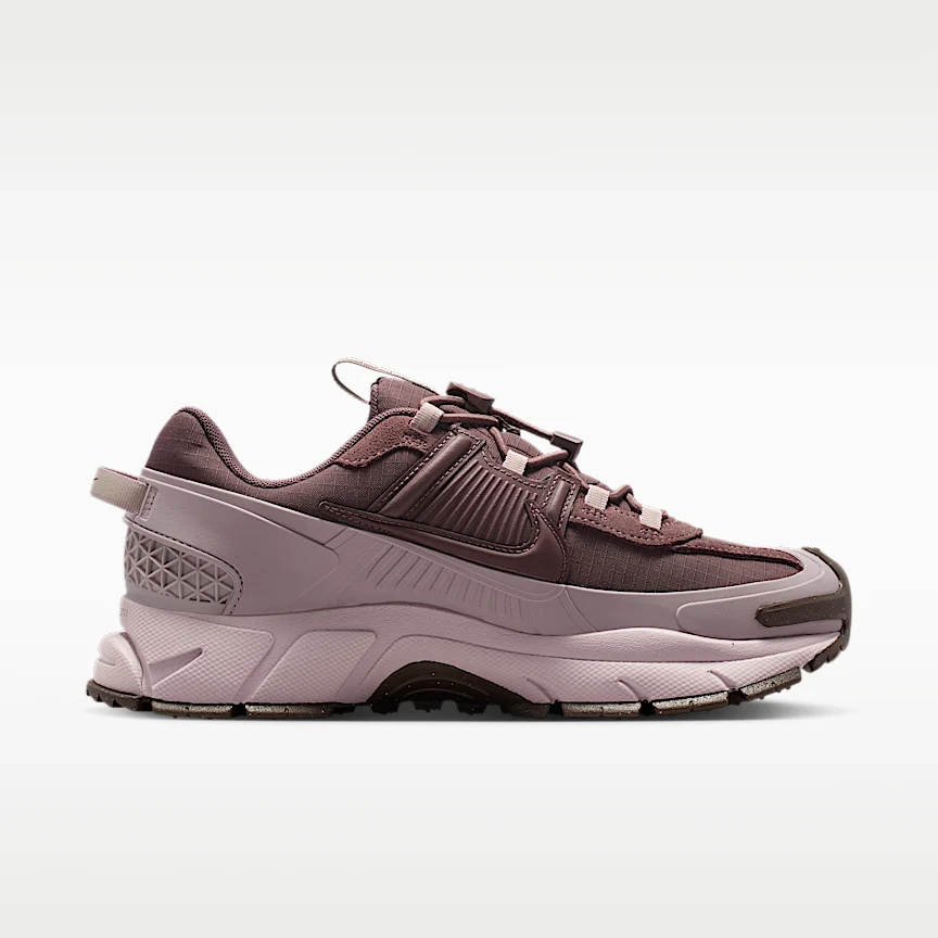 NIKE Zoom Vomero Roam — Women's Winterized Shoes - Image 3