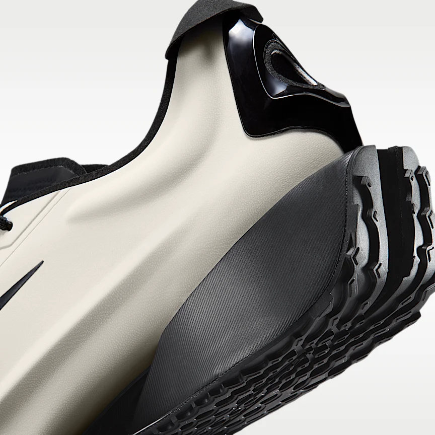 NIKE ファースト サイト ノワール — ウィメンズシューズ - Image 8