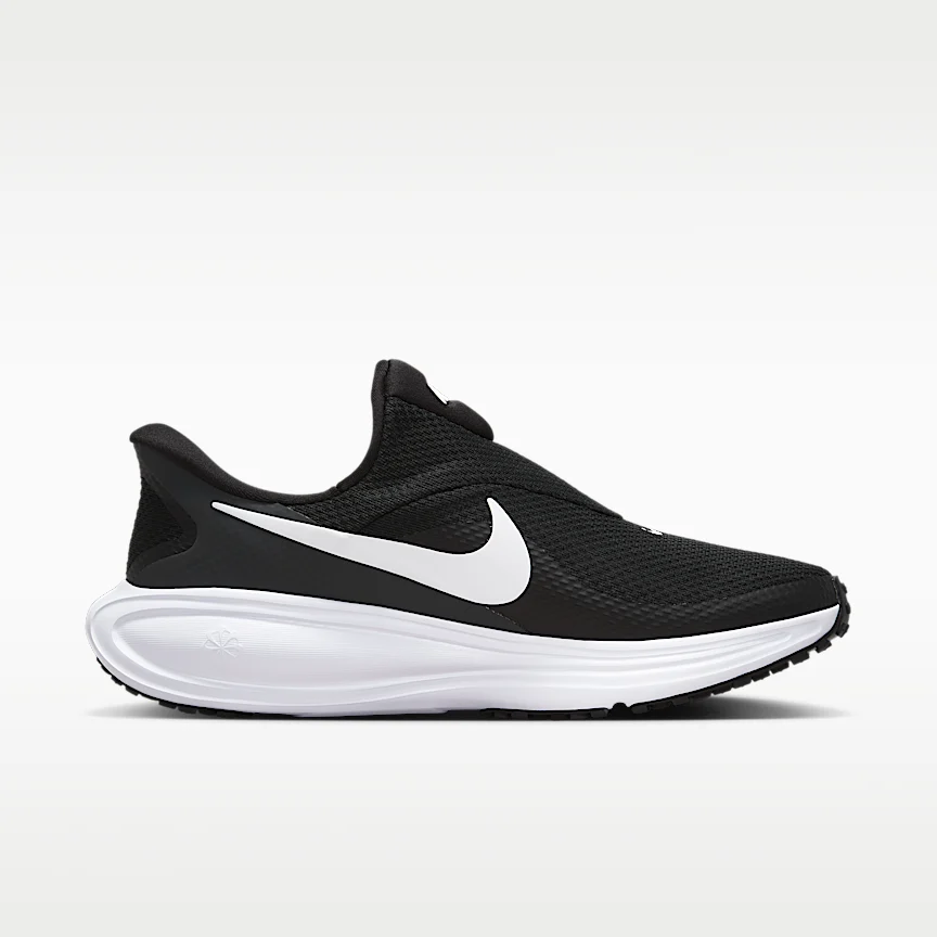 NIKE レボリューション 8 イージーオン — ウィメンズ ロードランニングシューズ - Image 3