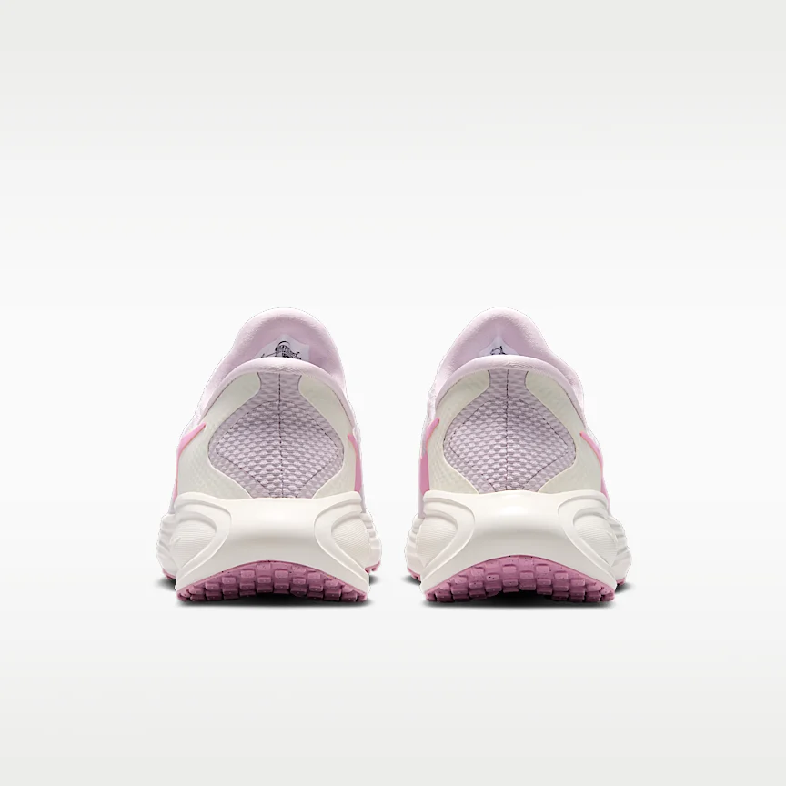 NIKE レボリューション 8 イージーオン — ウィメンズ ロードランニングシューズ - Image 6