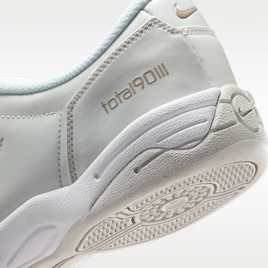 NIKE トータル 90 — メンズシューズ - Image 8