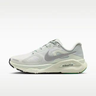NIKE Structure Plus — Women's Road Running Shoes