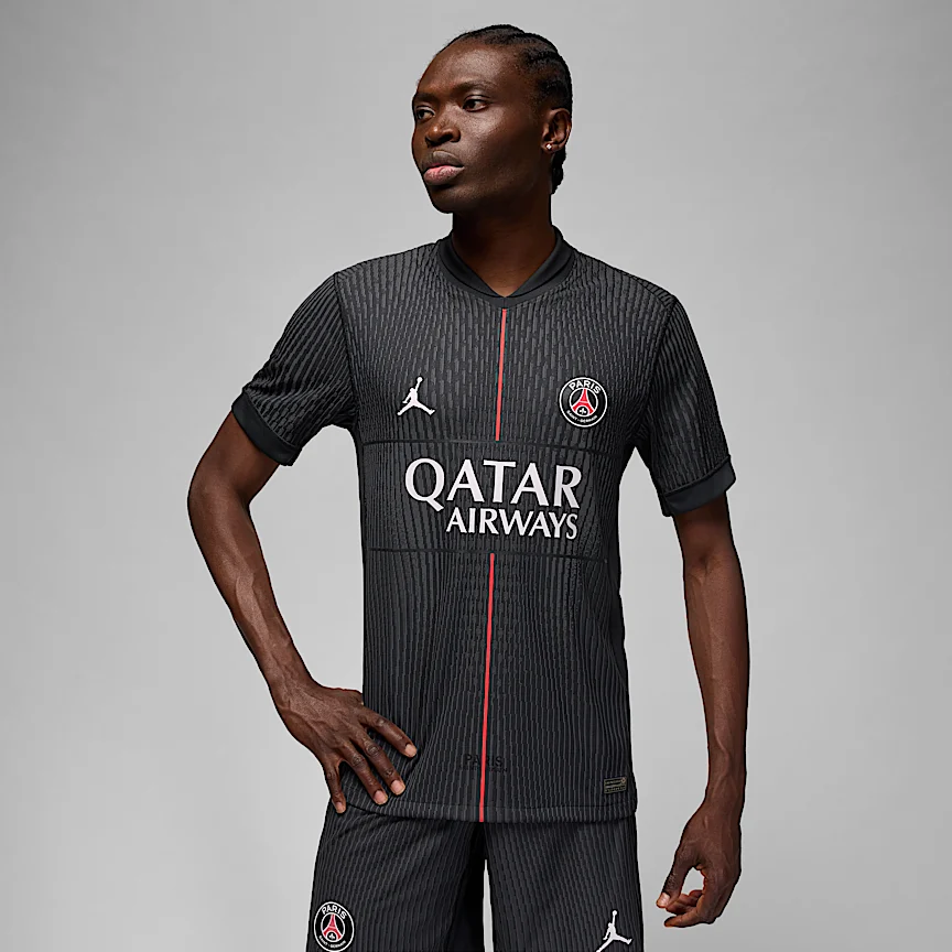 NIKE パリ サンジェルマン (PSG) 2025/26 マッチ フォース — メンズ ジョーダン Dri-FIT ADV サッカー オーセンティック ユニフォーム