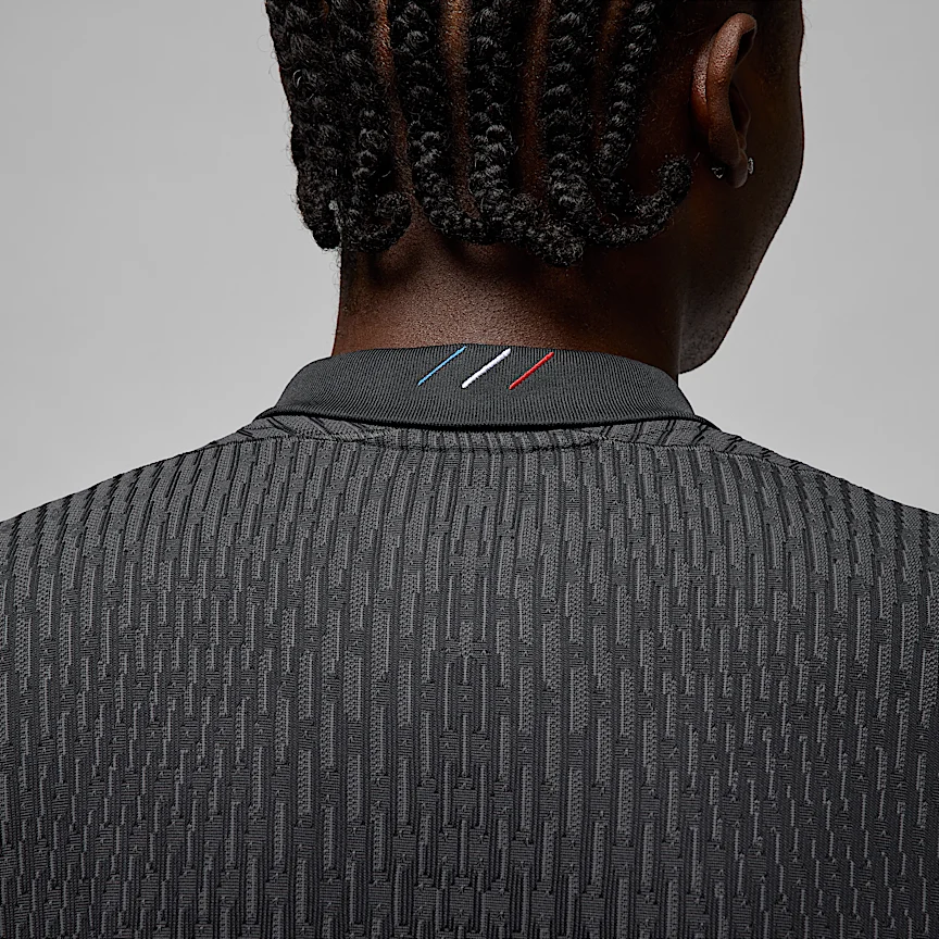 NIKE パリ サンジェルマン (PSG) 2025/26 マッチ フォース — メンズ ジョーダン Dri-FIT ADV サッカー オーセンティック ユニフォーム - Image 4