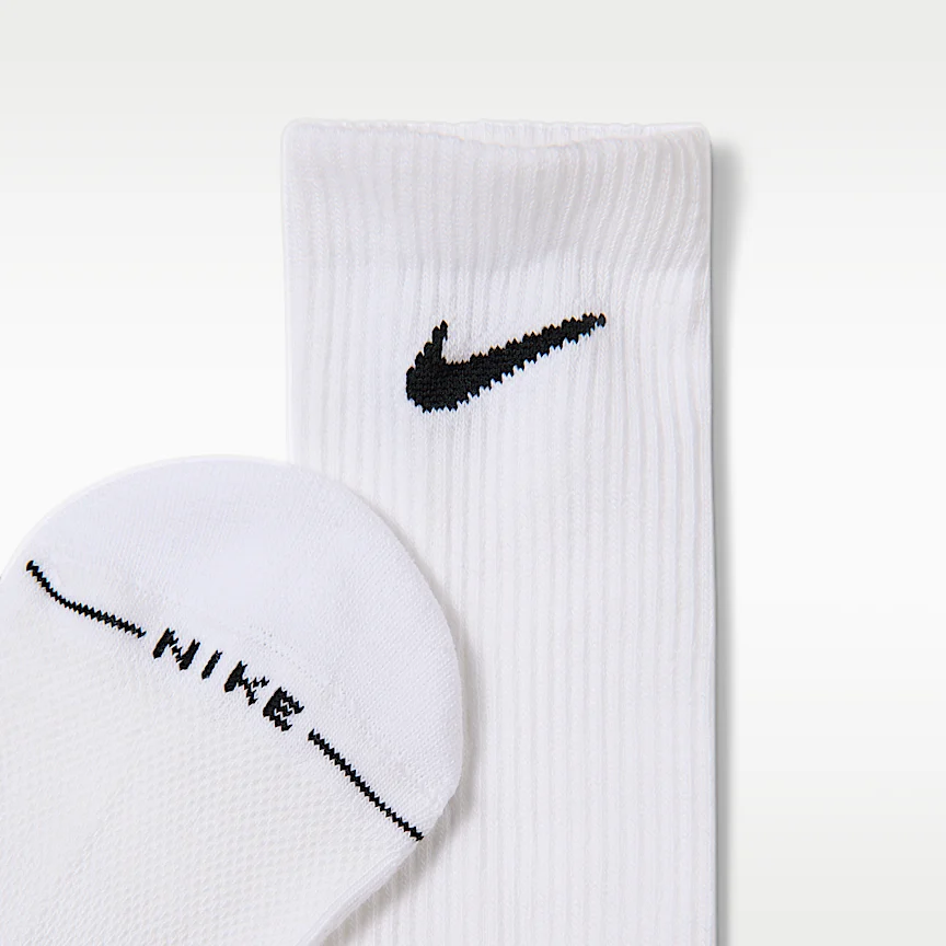 NIKE Everyday Elevated — Crew Socks (3 Pairs) - Image 2