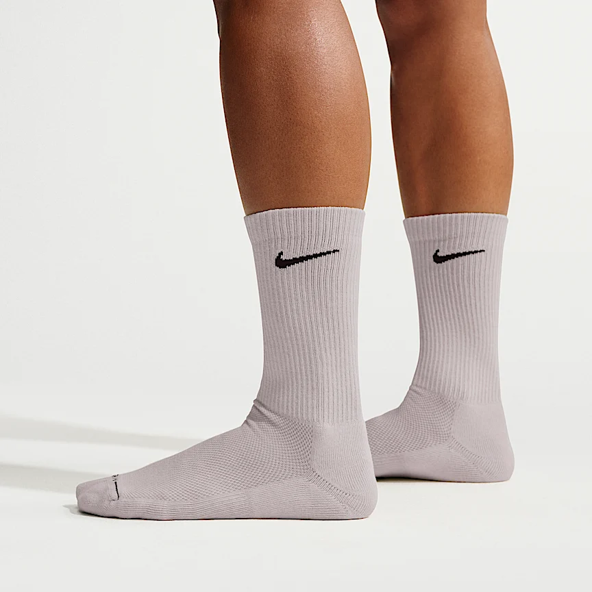NIKE Everyday Elevated — Crew Socks (3 Pairs) - Image 3