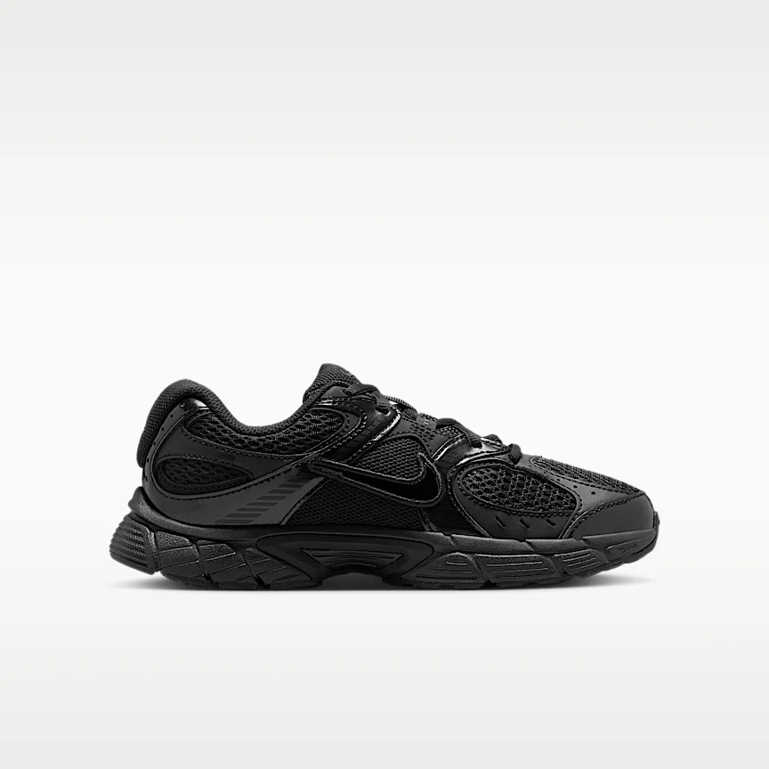 NIKE V5 RNR — Big Kids' Shoes - Image 3