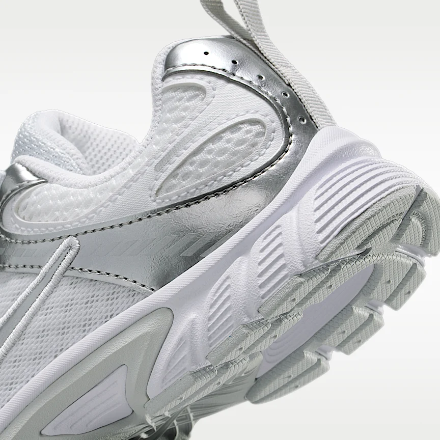 NIKE V5 RNR — リトルキッズシューズ - Image 8