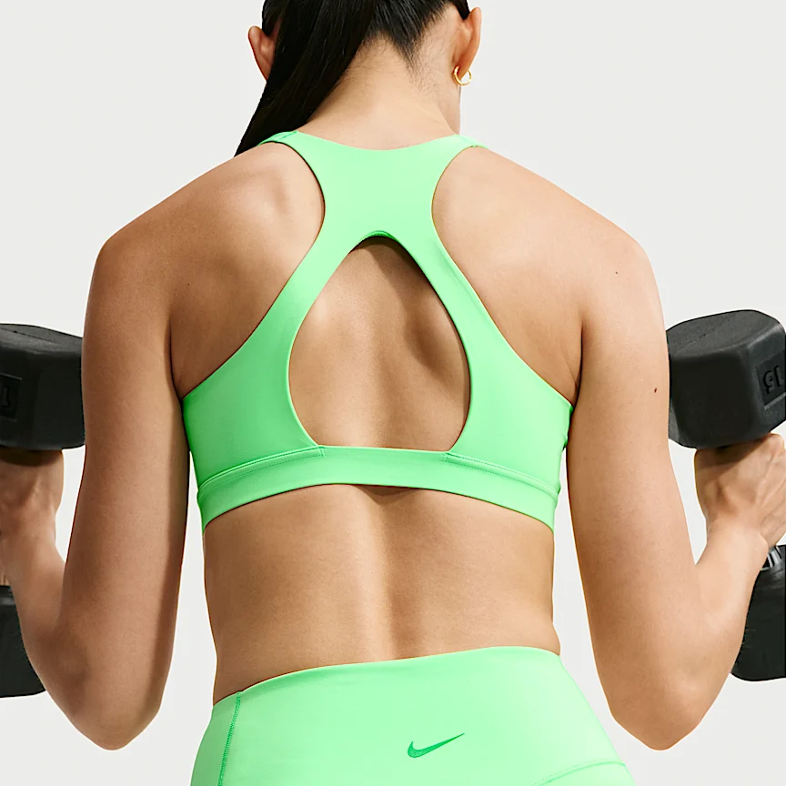 NIKE ユニバーサ — ウィメンズ ハイウエスト 13cm バイカーショートパンツ フロントシームなし - Image 4