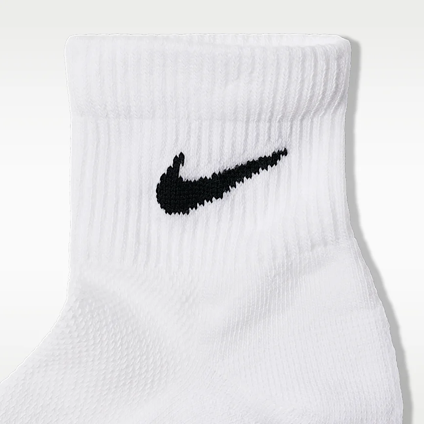 NIKE Everyday Elevated — Ankle Socks (3 Pairs) - Image 2
