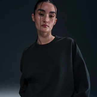 NIKE 24.7 ImpossiblySoft — ウィメンズ Dri-FIT オーバーサイズド クルーネック トップ