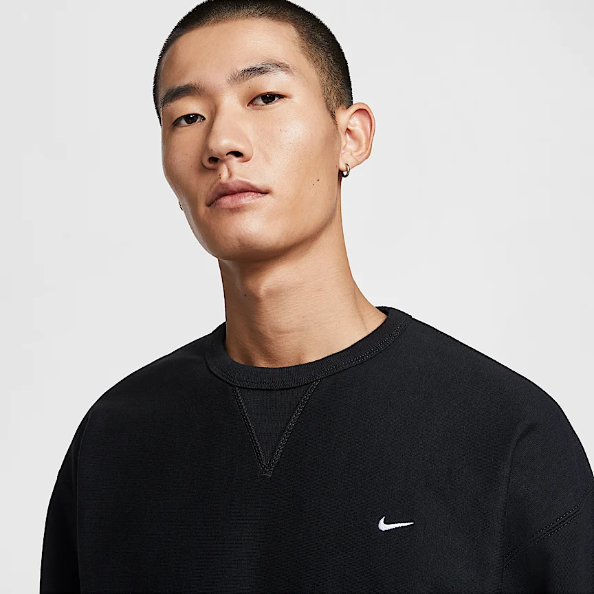 NIKE ソロ スウッシュ — メンズ フリース クルー - Image 3