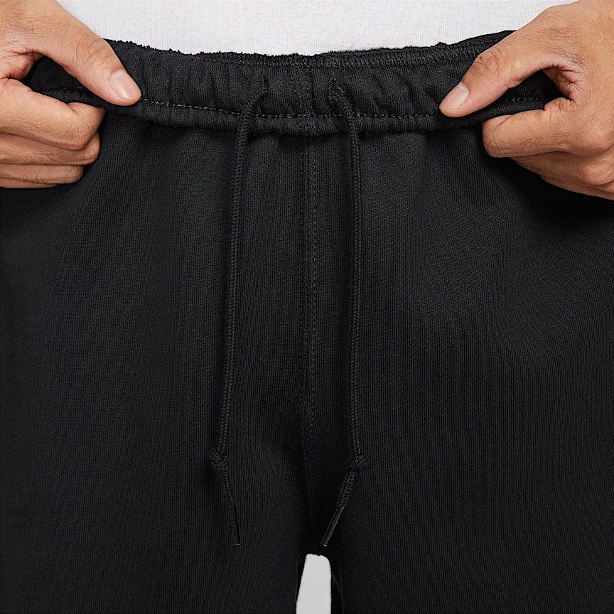 NIKE ソロ スウッシュ — メンズ カフド フリース パンツ - Image 3