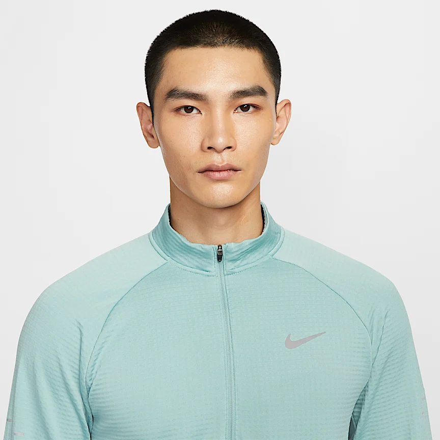 NIKE Stride — Men's Therma-FIT Repel Winta Rise Do 1/2 Zip Running Top - Image 3