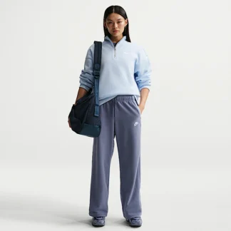 NIKE スポーツウェア クラブ フリース — ウィメンズ ミッドライズ ワイドレッグ コージーパンツ