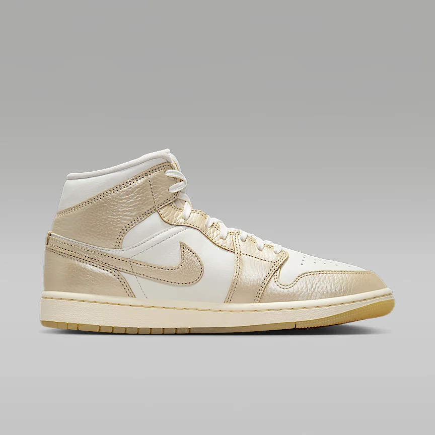 NIKE Air Jordan 1 MID SE — Women's Shoes - Image 3
