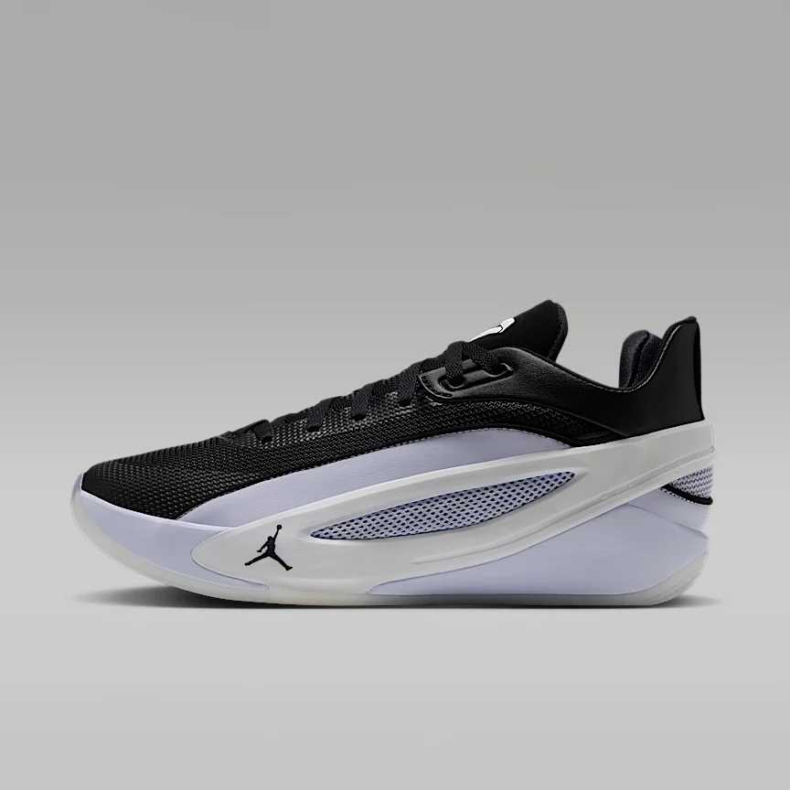 NIKE ルカ5 — バスケットボールシューズ