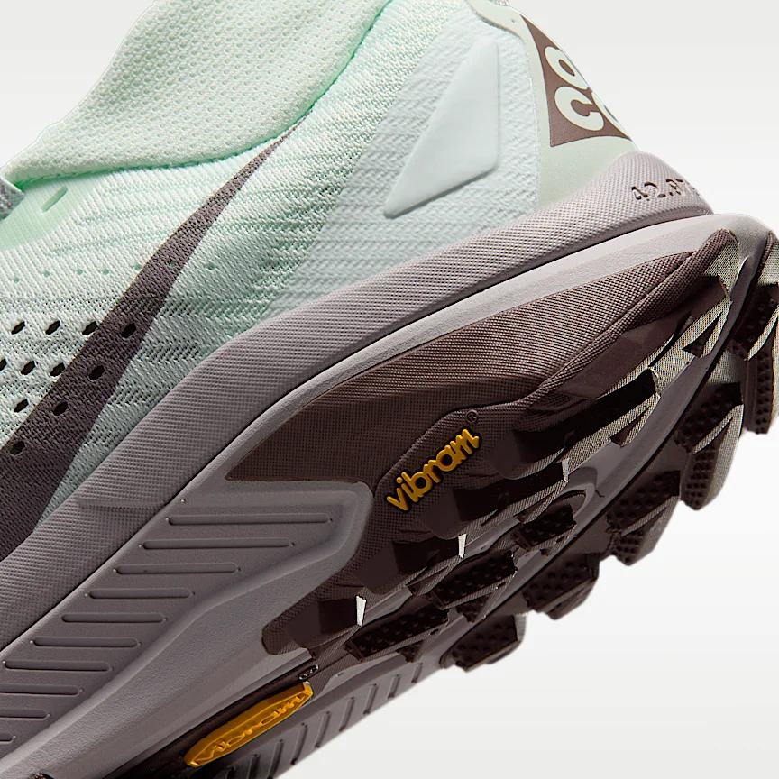 NIKE ACG Zegama Trail — Women's Trail Running Shoes - Image 8