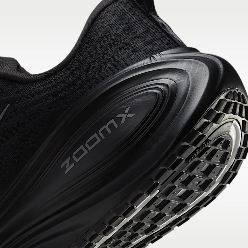 NIKE Vomero Plus — Men's Road Running Shoes - Image 8